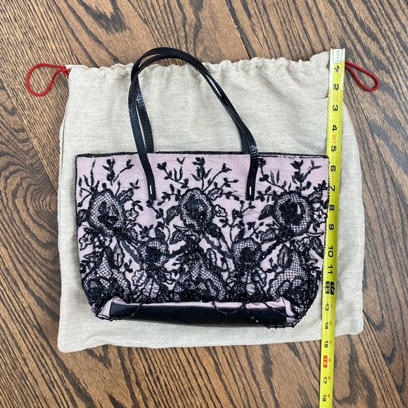 Vintage Valentino Garavani Beaded Lace Tote - Picture 8 of 15